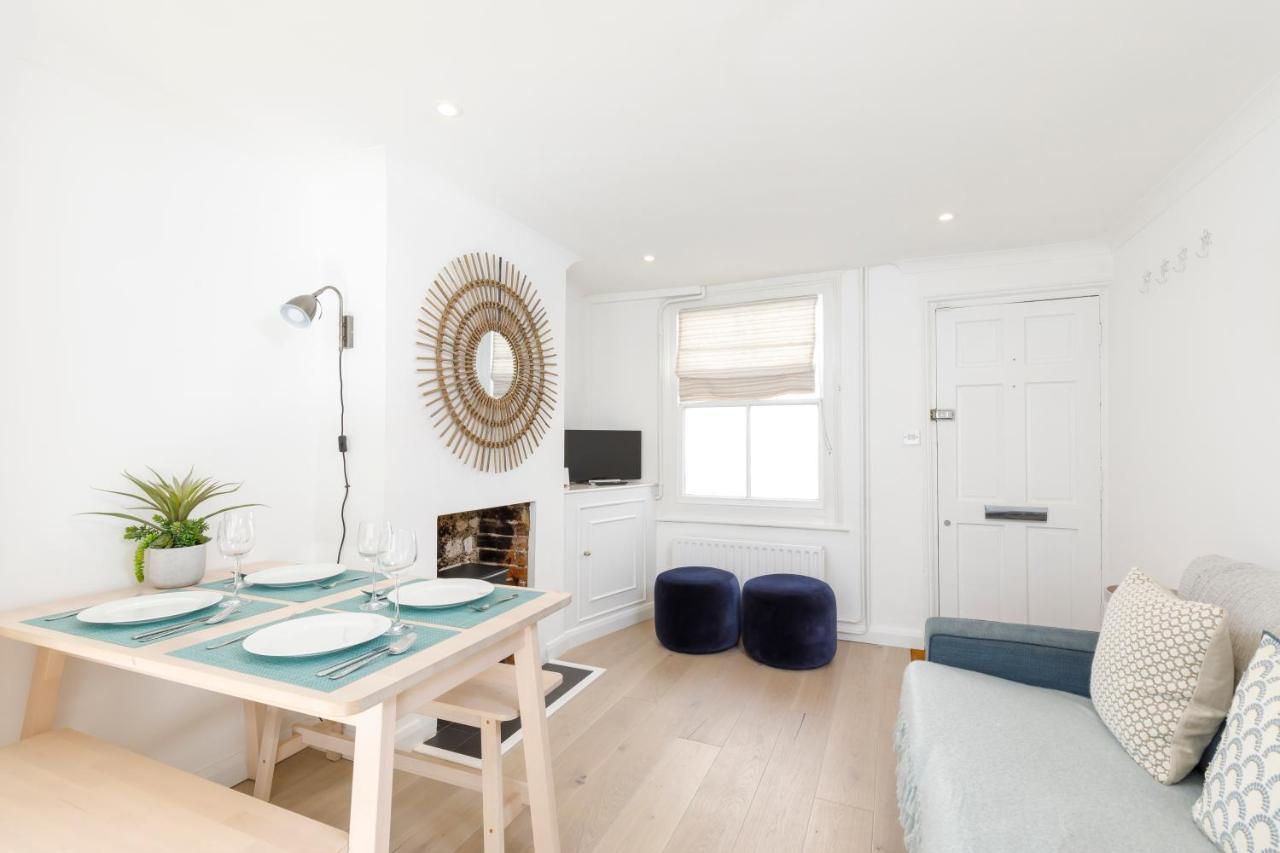Central Quiet Cottage. Walk To Shops, Bars & Beach Brighton Exterior photo